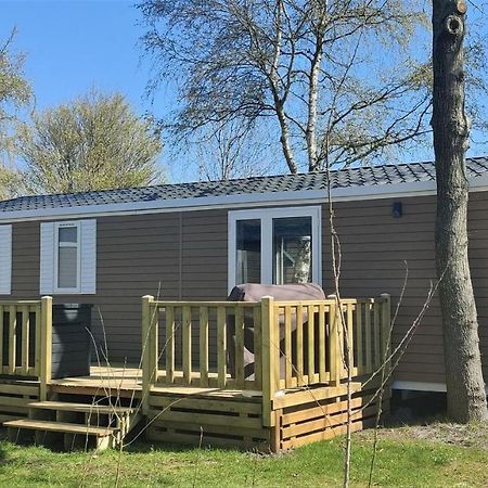 Bj Chalets - De Rug 3 - Vakantiepark Lauwersoog - Luxe Chalet Met Vaatwasser En Inloopkast! Vroege Incheck! Met Airco! Esterno foto