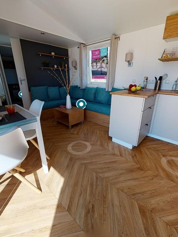 Bj Chalets - De Rug 3 - Vakantiepark Lauwersoog - Luxe Chalet Met Vaatwasser En Inloopkast! Vroege Incheck! Met Airco! Esterno foto